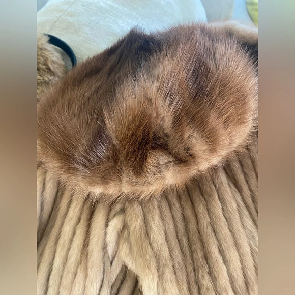 vintage Genuine Fur hat so chic and fun - Picture 9 of 12